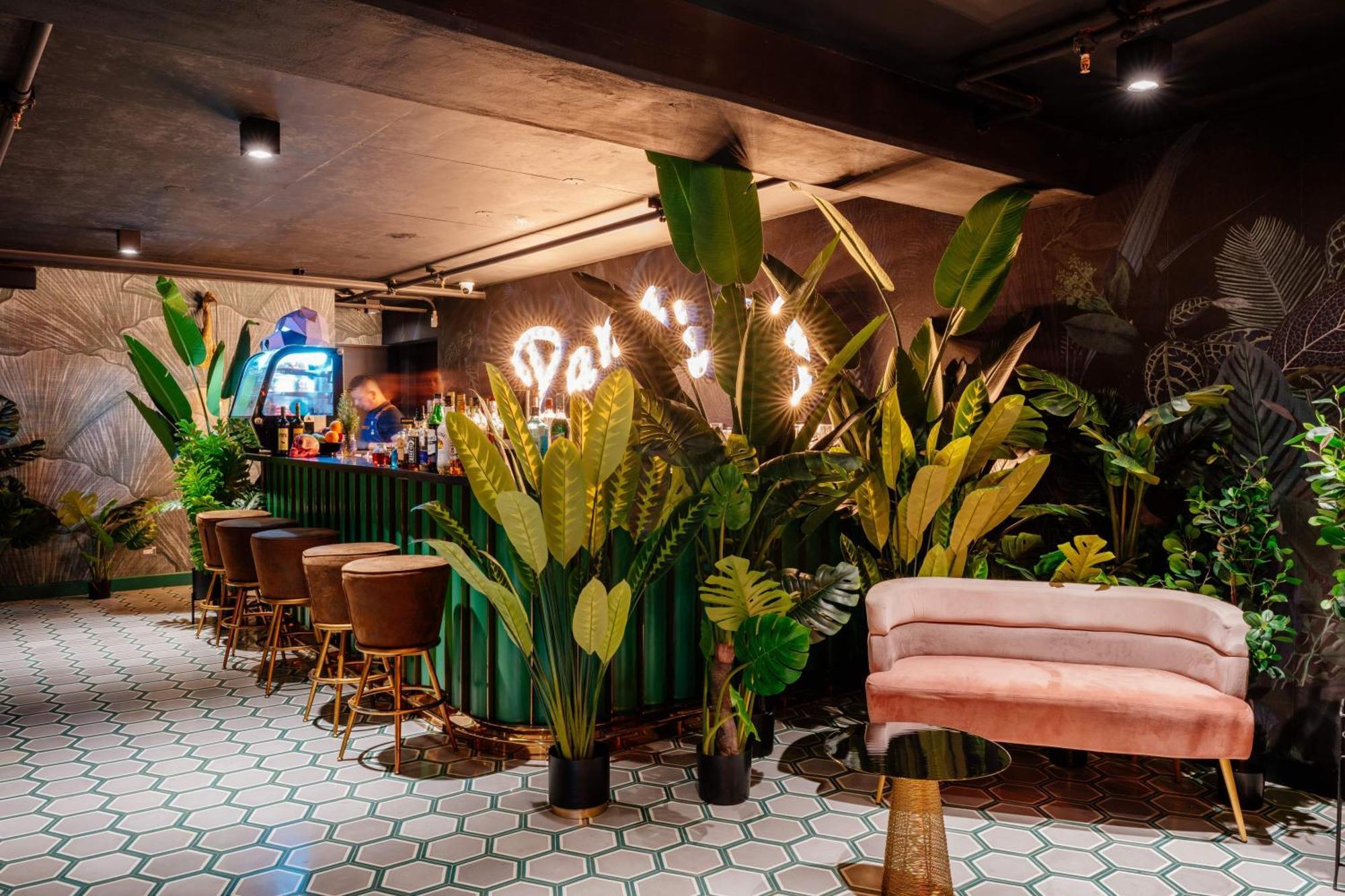 Firefly At 29, City Views And Wonderland Vibes! Hatillo  Екстериор снимка
