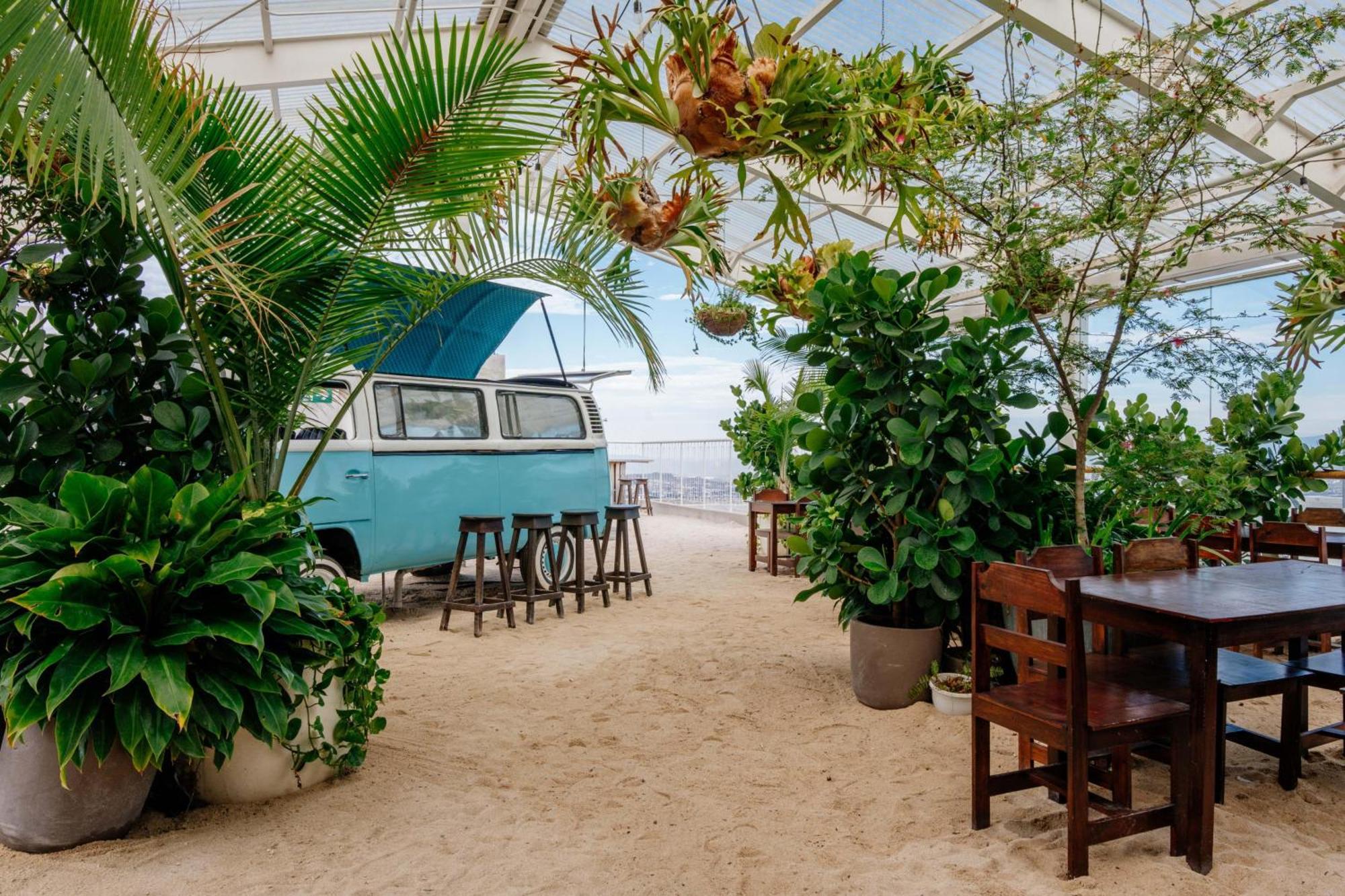Firefly At 29, City Views And Wonderland Vibes! Hatillo  Екстериор снимка